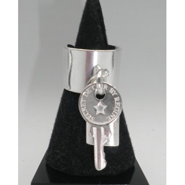 Bague Secret de Cuir 805 Cadenas
