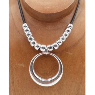 Collier Secret de Cuir N°1353 Noir Collier Secret de Cuir N°1353 Noir